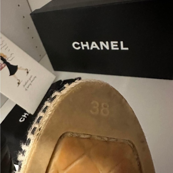 Chanel Espadrilles, Sz 38, fit like 37 - Picture 12 of 12